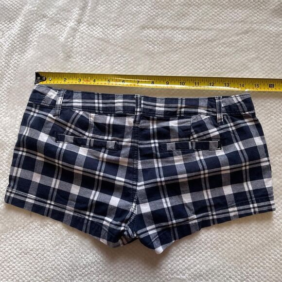 ABERCROMBIE PLAID SHORTS - Picture 6 of 6